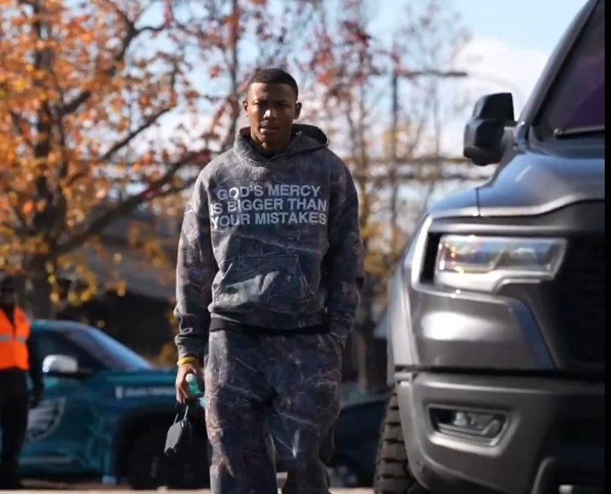 DeVonta Smith Eagles God's Mercy Is Bigger Than Your Mistakes Hoodie 4 DeVonta Smith Eagles God s Mercy Is Bigger Than Your Mistakes Hoodie 2