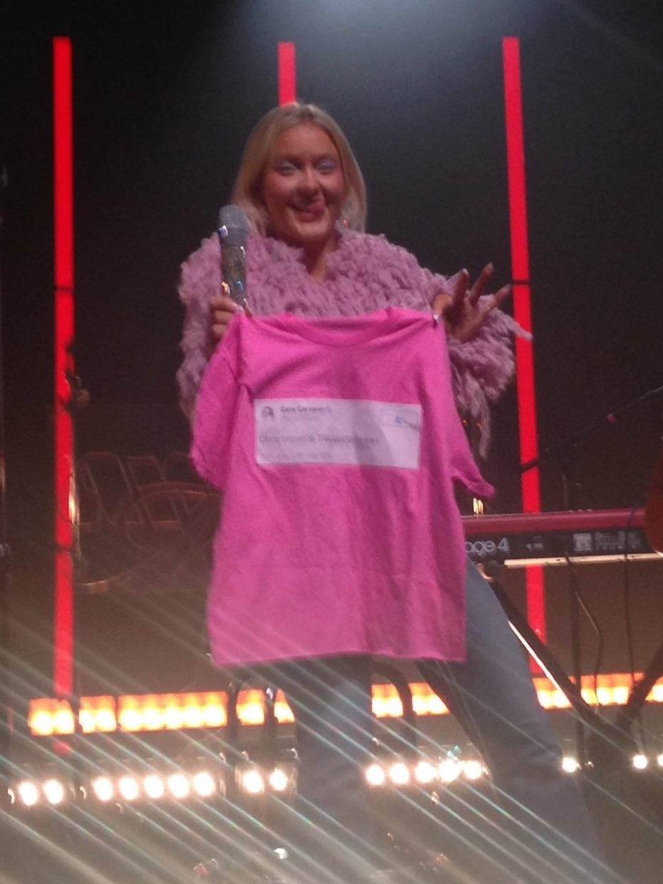 Zara Larsson Chris Brown Trash Shirt 8 Zara Larsson Chris Brown Trash Shirt 4