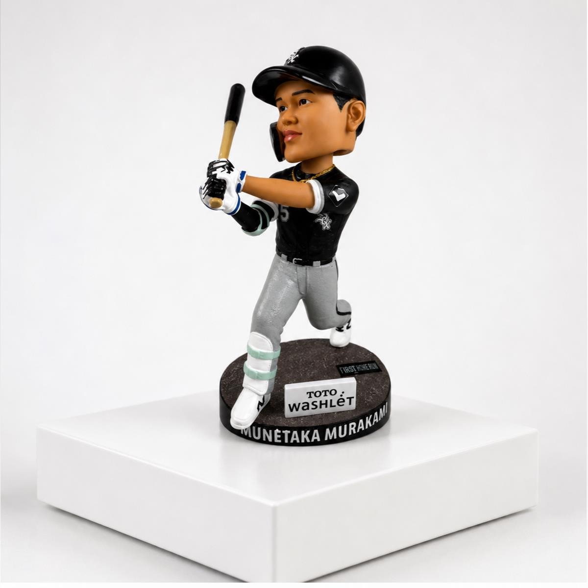 2026 White Sox Munetaka Murakami Bobblehead Giveaway 4 2026 White Sox Munetaka Murakami Bobblehead Giveaway 1 2 1