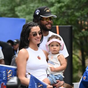 jkd2ZOwi 2026 Jalen Brunson Knicks Siegelman Stable Champions Parade Hat 2