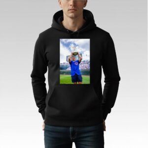 2R7oMK14 Anthony Rizzo Cubs Lifting The World Series Trophy Shirt 4 4