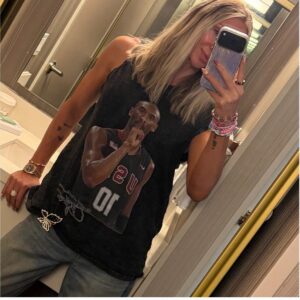 L2OWMhdq Charlotte Flair Kobe Bryant Tank Top 2 1