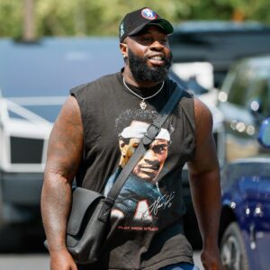 S20YmLMx Neville Gallimore Walter Payton Play NIce Studio Tank Top 2 1