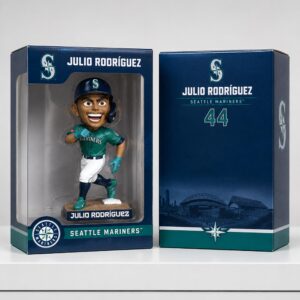 Q8T2O3DK Mariners Julio Anime Night Bobblehead 2026 Giveaway 1 2 1