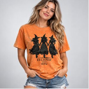 CcuvYnyy 2026 Escaped Since 1692 Halloween Shirt 1 1 1