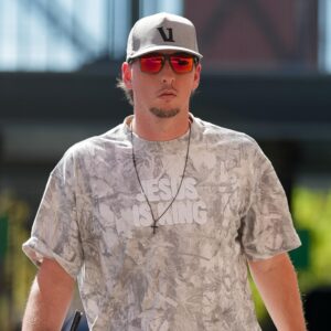 t8rJHkMH Taylor Clarke Jesus Is King Shirt 2 1
