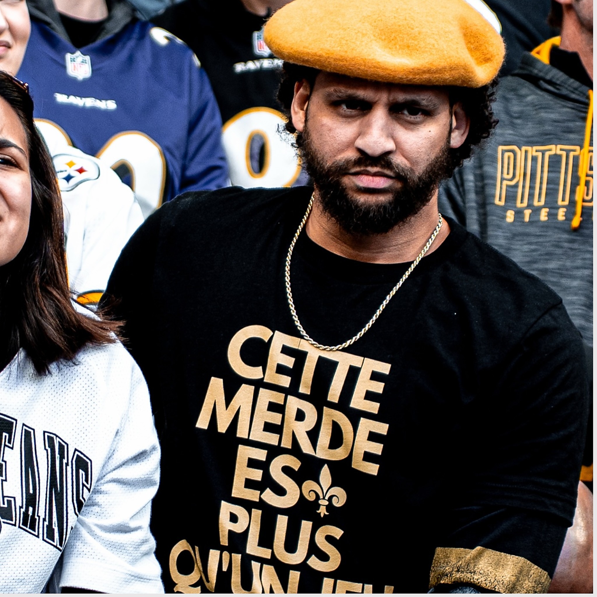 Jono Barnes Cette Merde Est Plus Quun Jeu Sweater 6 Jono Barnes Cette Merde Est Plus Quun Jeu Sweater 1 1