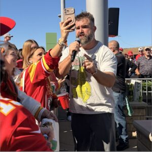 zW3ruQM8 Jason Kelce New Heights Shirt 1 1
